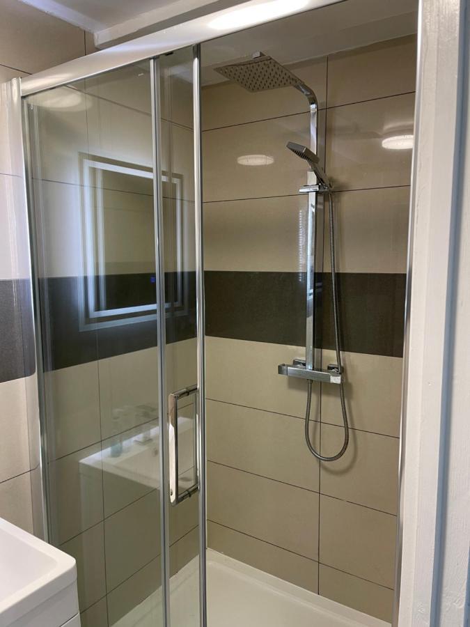 Modern 1 Bedroom Holiday Apartment In Southminster Kültér fotó